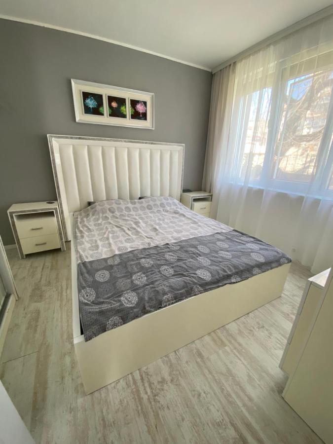 Odessos Apartment Varna Exterior photo